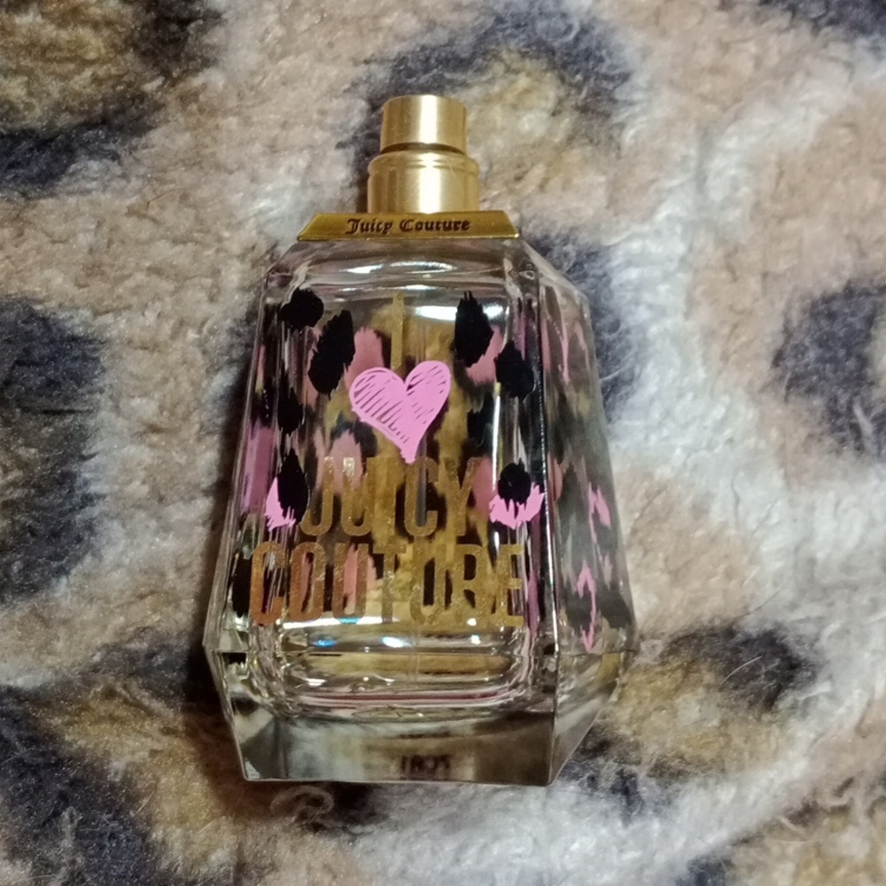 Juicy couture perfume
